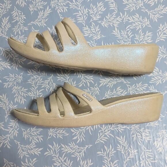 CROCS Womens Sz 9 Rhonda Beige Strappy Wedge Sandals - Picture 7 of 15